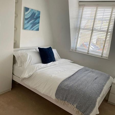 Marylebone 2 Bedroom Apartment! Лондон Екстер'єр фото